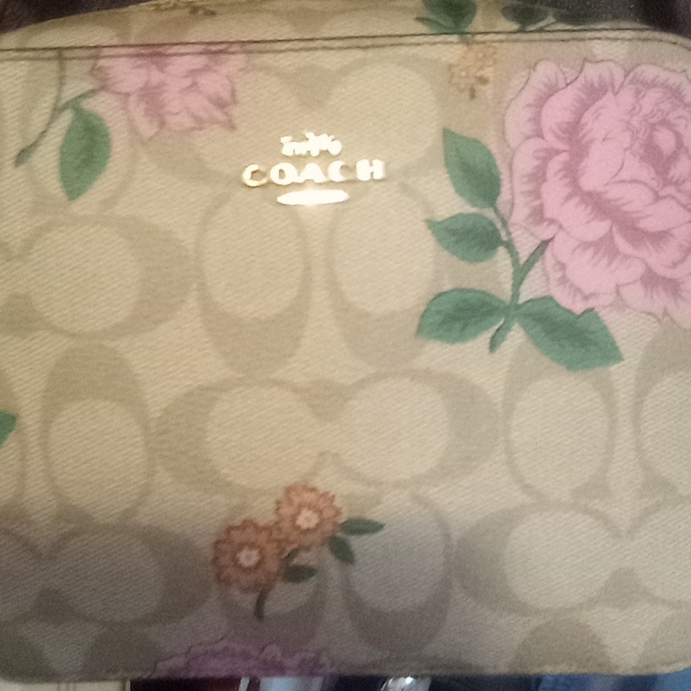 Coach purse with wristlet wallet